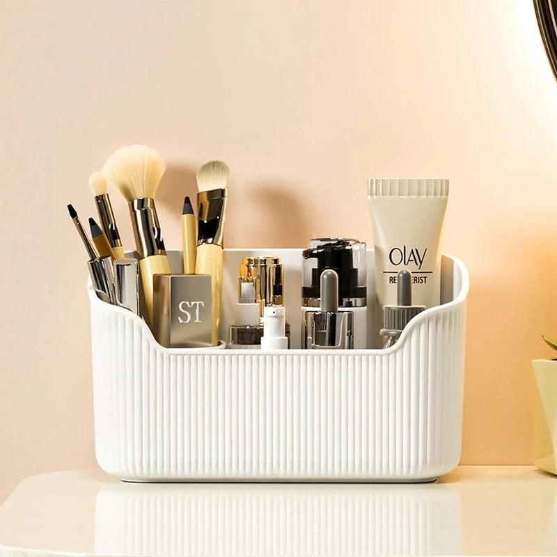 Boîte Élégance:  Ton coin makeup va respirer. Et toi aussi.